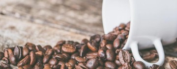 從西雅圖到歐客佬：揭開咖啡標籤下的「欺詐美學」